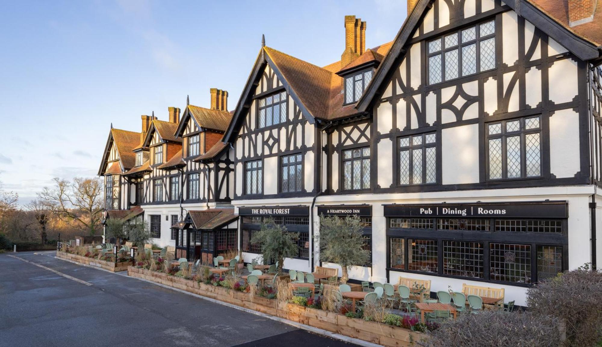 The Royal Forest - A Heartwood Inn 칭포드 외부 사진