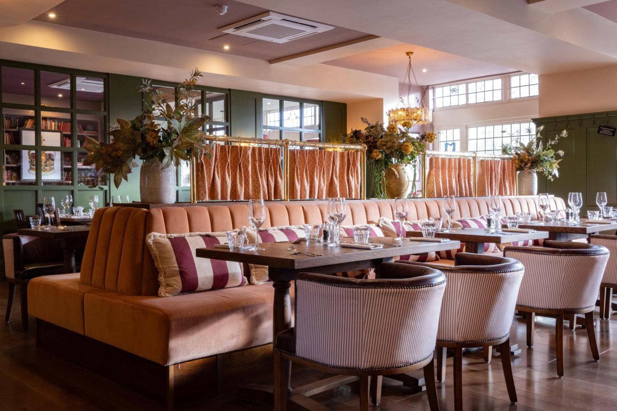 The Royal Forest - A Heartwood Inn 칭포드 외부 사진